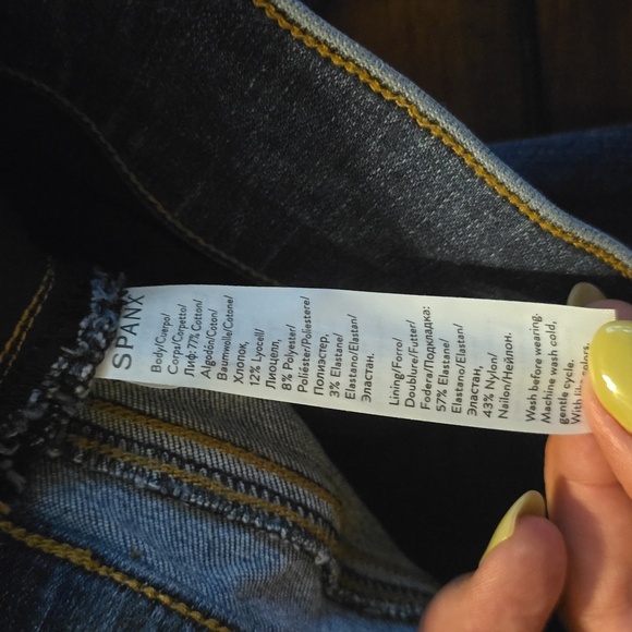 Spanx Distressed Skinny Jeans Size Medium - Picture 5 of 7